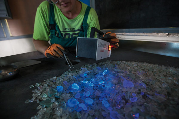 lampada UV per il piombo